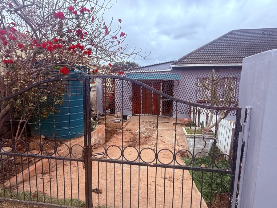 3 Bedroom Property for Sale in Bothasrus Eastern Cape